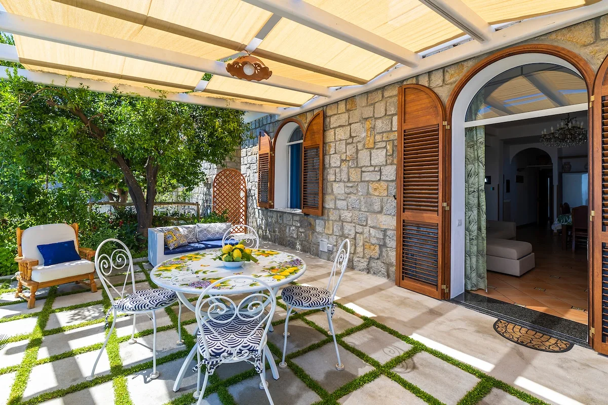 15 Chỗ Nghỉ Airbnb 'Chất' Nhất Bờ Biển Amalfi, Ý