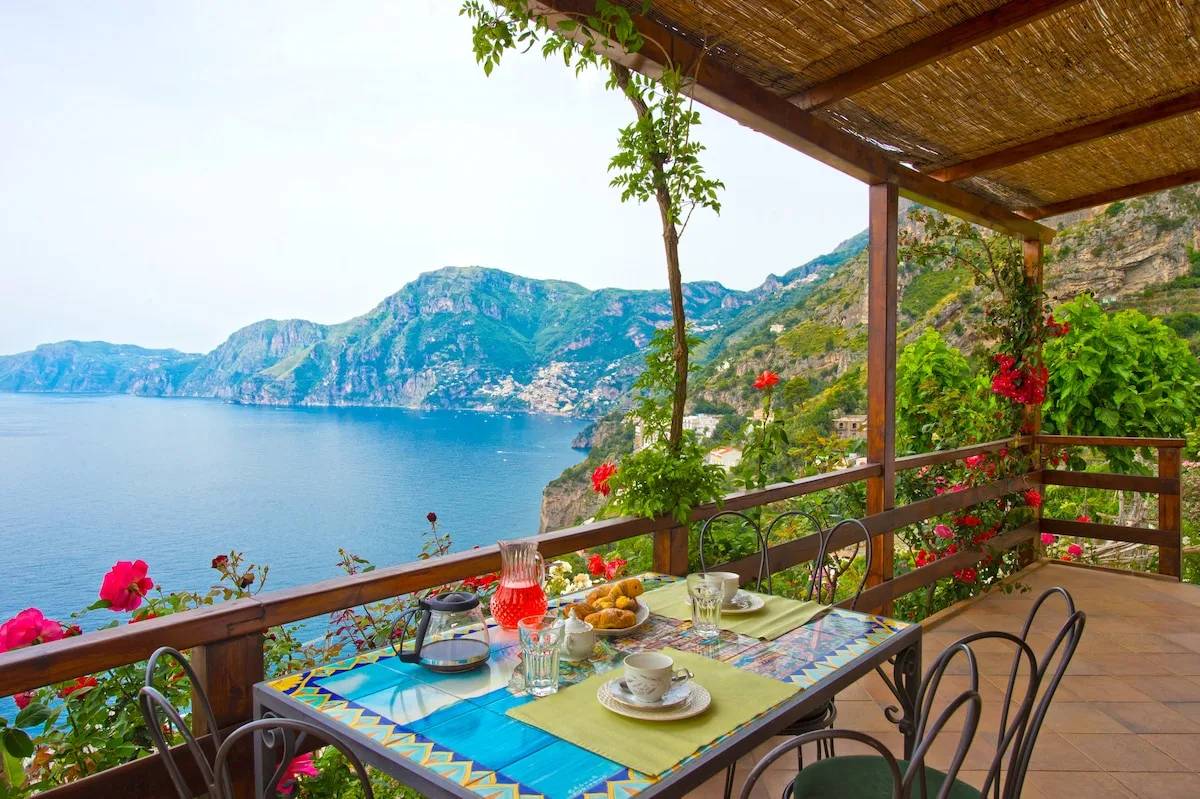 15 Chỗ Nghỉ Airbnb 'Chất' Nhất Bờ Biển Amalfi, Ý