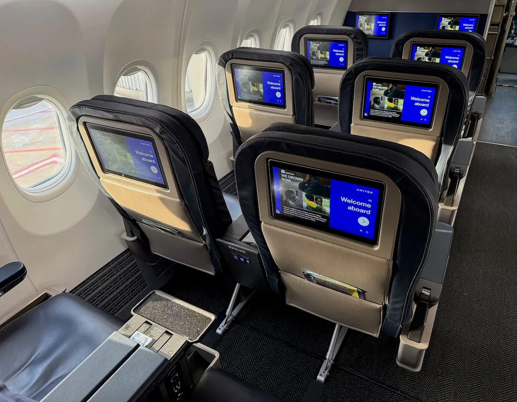 American Airlines Có Thể Khôi Phục TV Gắn Sau Ghế Trên Các Máy Bay Hẹp?