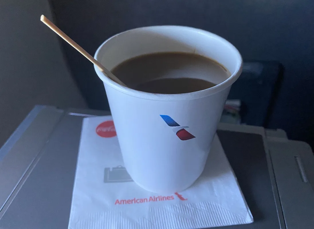 American Airlines Hợp Tác Với Lavazza: Cà Phê Đẳng Cấp Trên Những Chuyến Bay