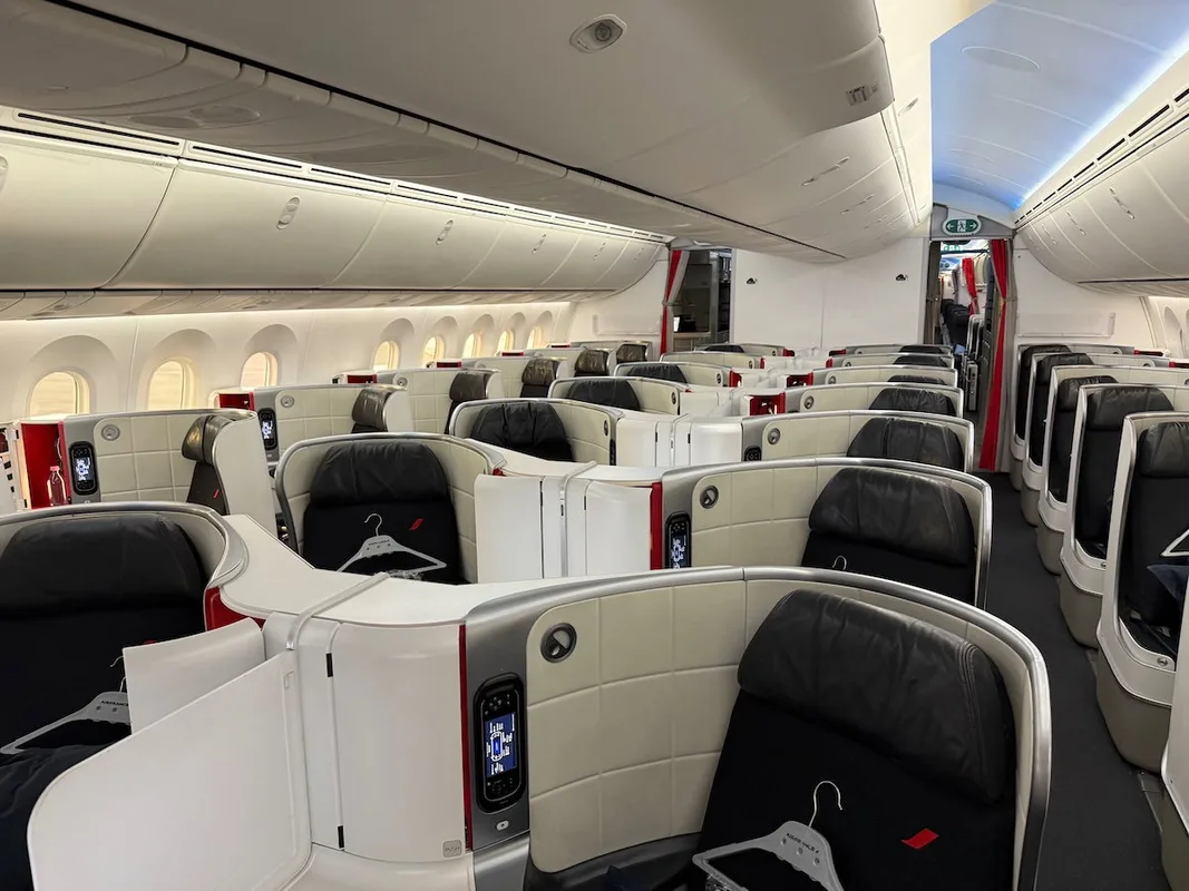 Bay Một Chuyến Bay Đẳng Cấp Business Class với Air France