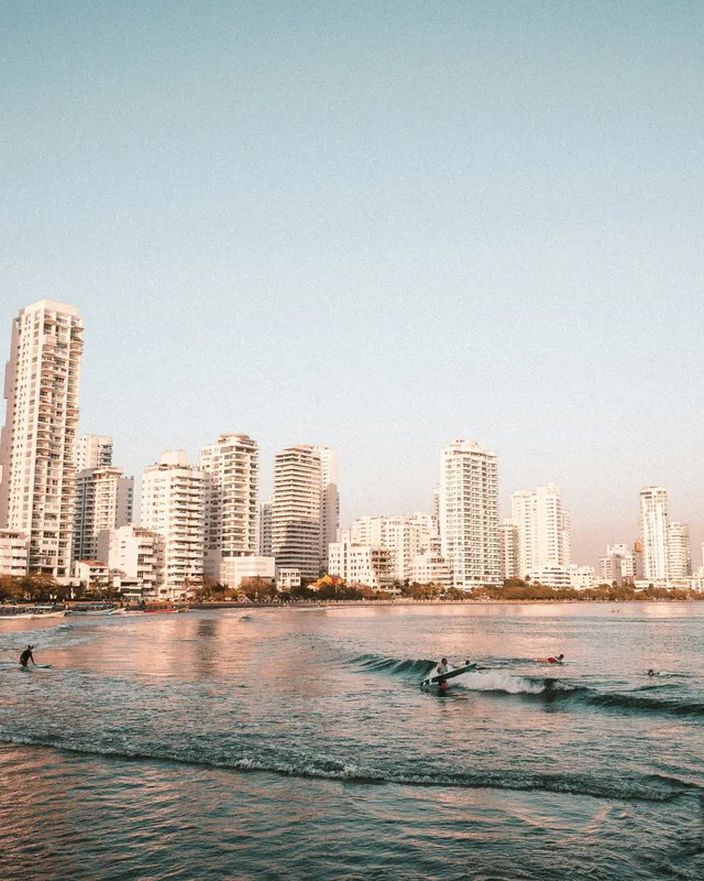 Biển Cartagena Có Đáng Để Khám Phá Hay Chỉ Là Hư Danh?