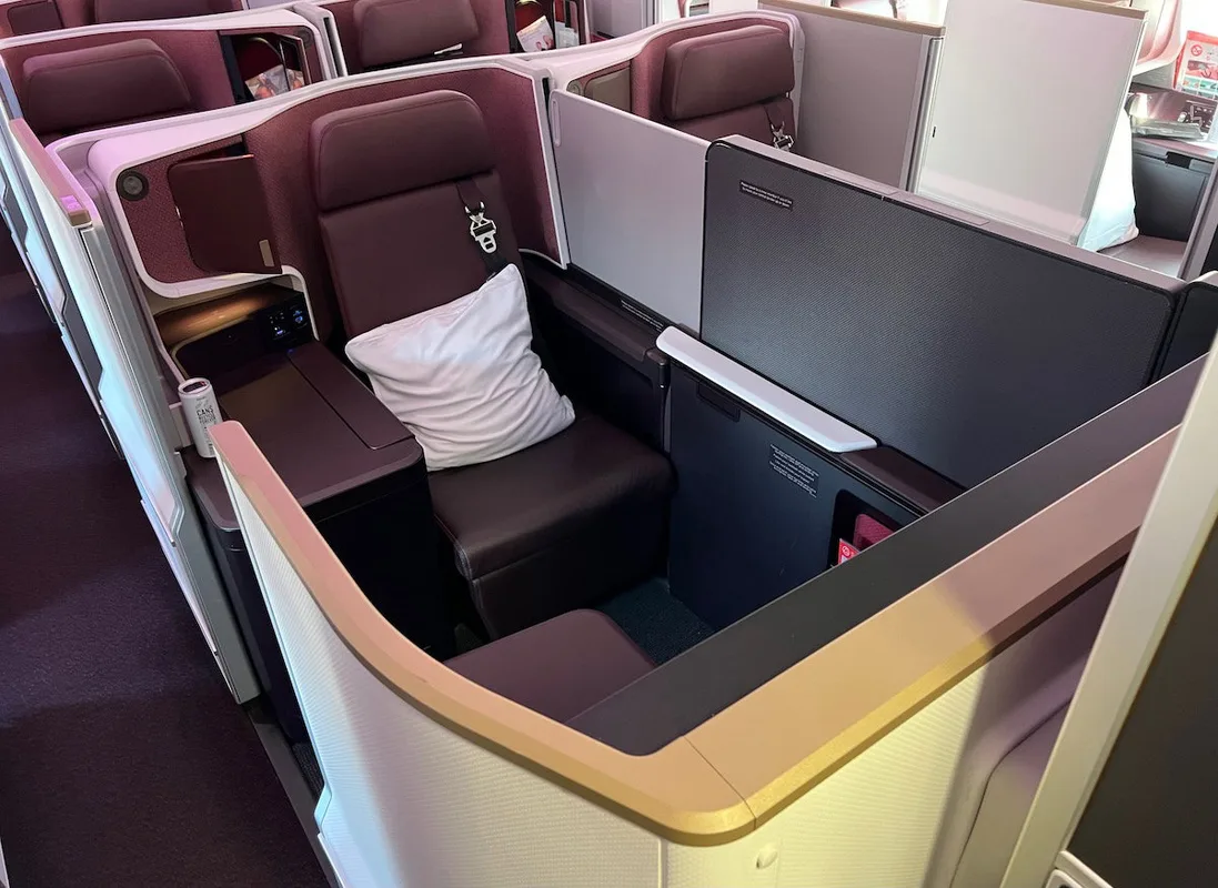 Các Hãng Hàng Không Nào Cung Cấp Sản Phẩm 'Business Class Plus'?