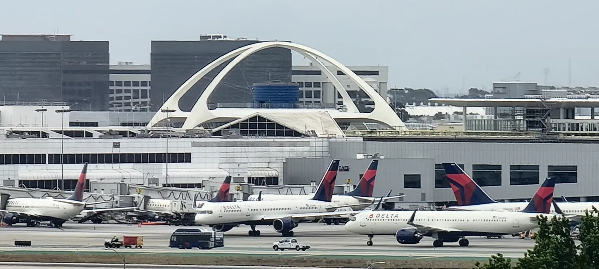 Chặng Đường Lật Ngược: United Airlines Đang Đuổi Kịp Delta