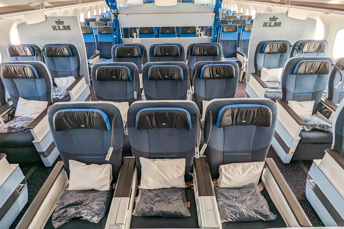 Chương Trình Bay của Air France-KLM: Kiếm và Sử Dụng Dặm Bay Thế Nào?