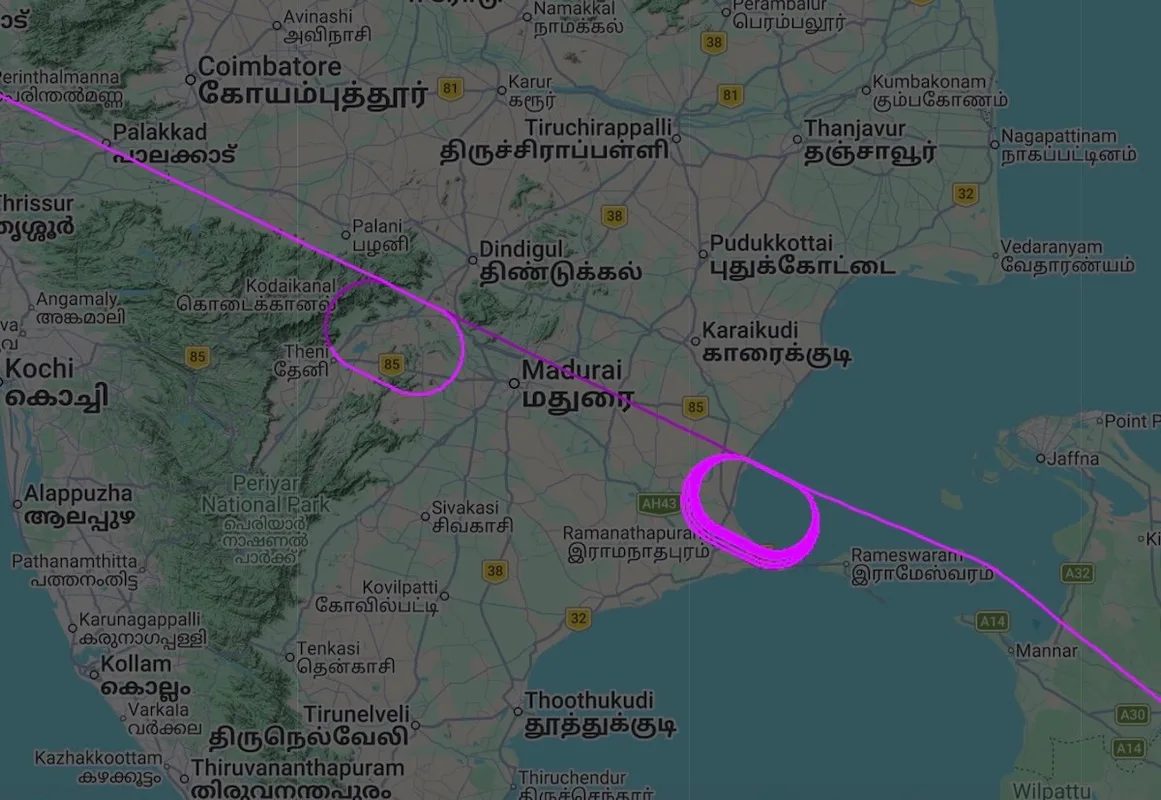 Garuda Indonesia Flight: 4.5 Hours of Circling in Indian Skies