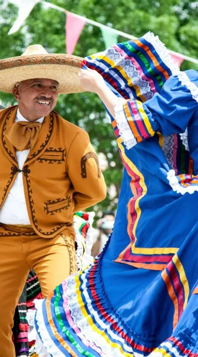 Cinco de Mayo: Lễ Hội Đầy Màu Sắc và Ý Nghĩa Tại Mexico
