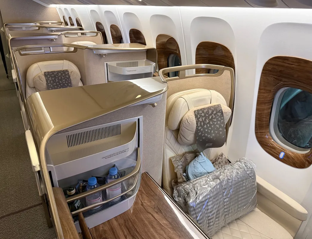 Có Nên Bay Qua Các Hãng Gulf Như Emirates Hay Qatar Airways Hiện Nay?