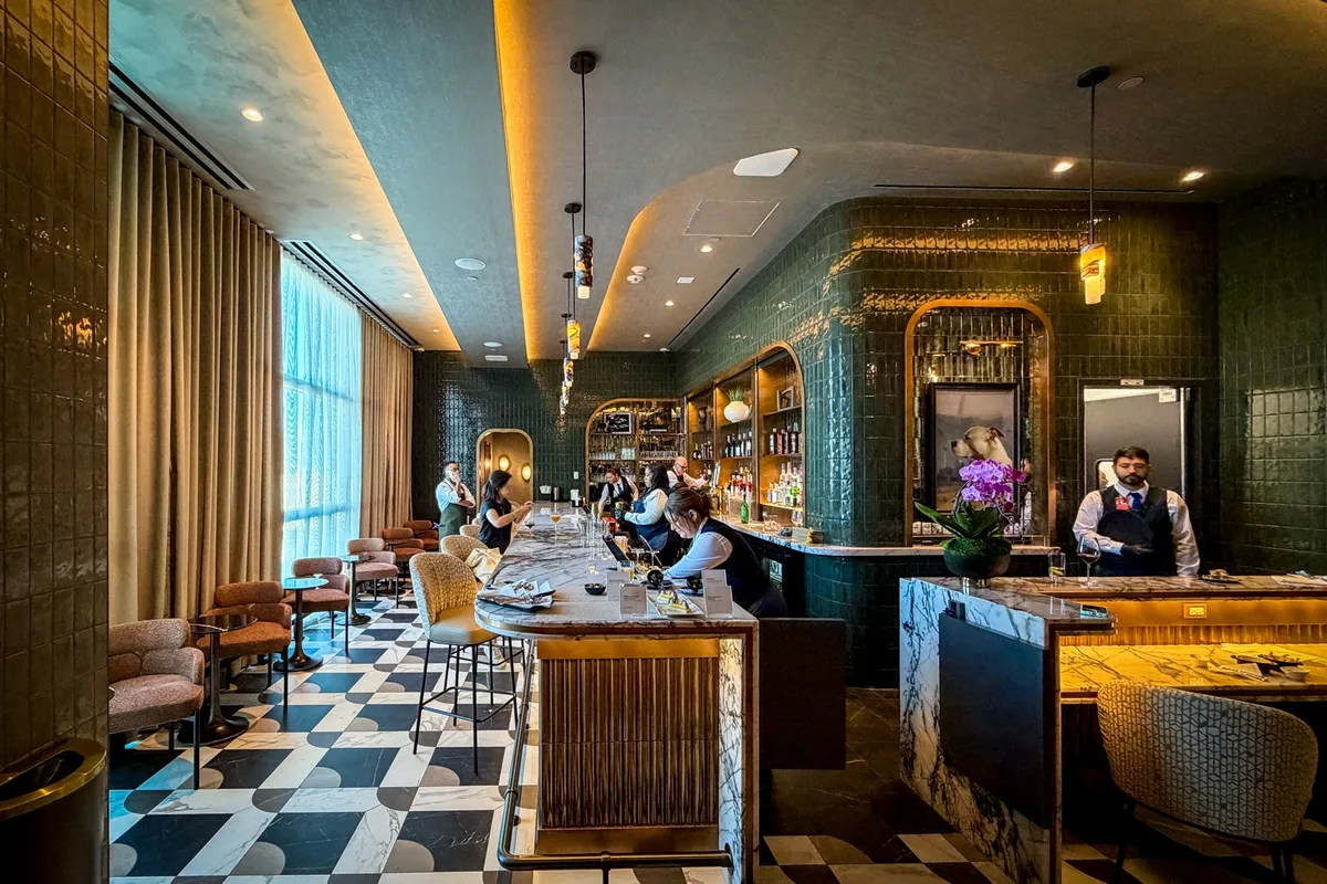 Cuộc Chiến Lounge Sân Bay Ở Đông Bắc Mỹ Đang Nẩy Lửa