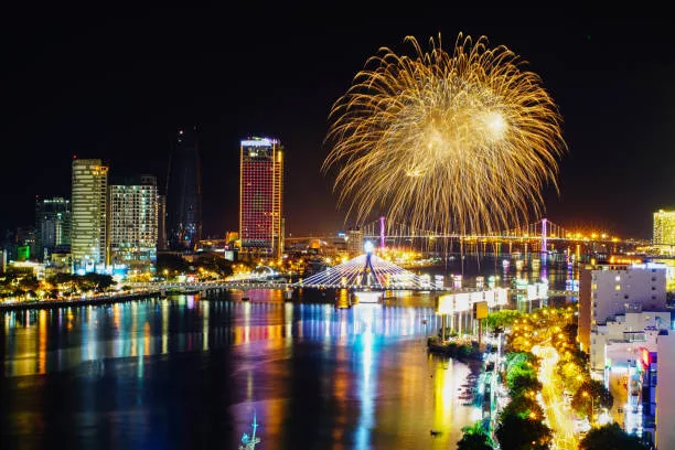 Đà Nẵng Rực Rỡ Với Lễ Hội Pháo Hoa Quốc Tế 2025