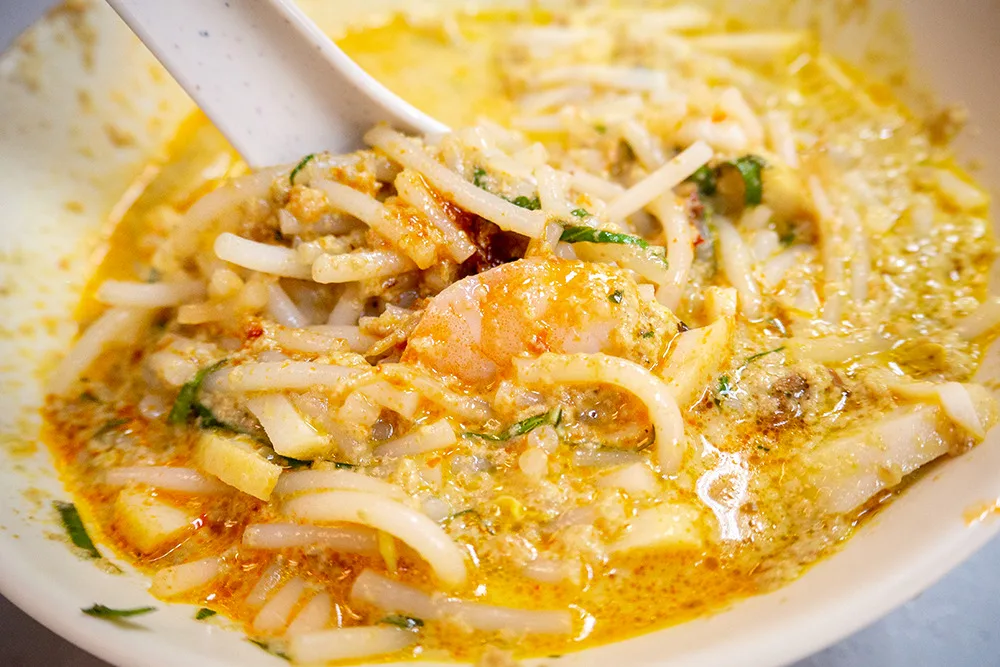Đắm Chìm Trong Vị Ngon Của Laksa Tại Janggut Ở Roxy Square