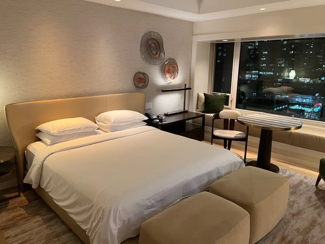 Đánh Giá Park Hyatt: Khách Sạn Sang Trọng Đáng Thử Một Lần