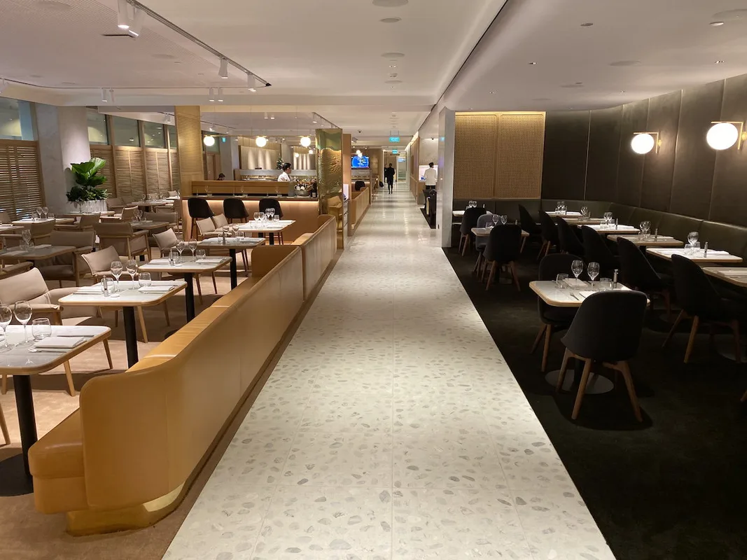Đánh Giá Thẻ Atmos™ Rewards Summit: Giá Trị Vượt Trội