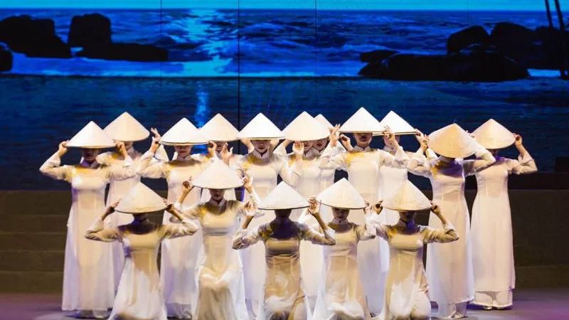 Đi Đà Nẵng Chớ Bỏ Qua: Show Văn Hóa Độc Đáo Chỉ 70 Phút