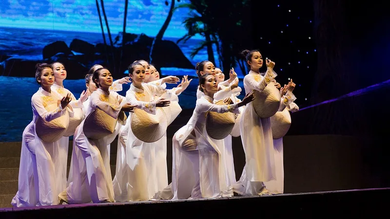 Đi Đà Nẵng Chớ Bỏ Qua: Show Văn Hóa Độc Đáo Chỉ 70 Phút