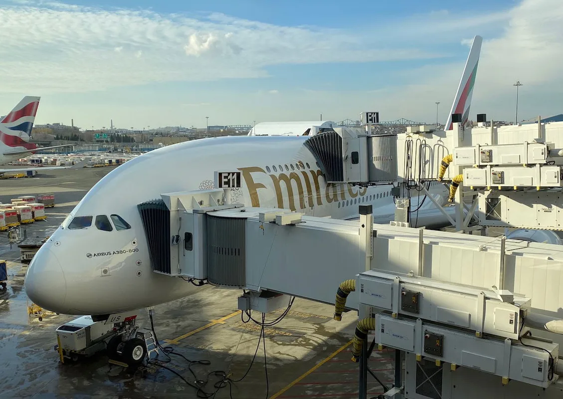 Dubai Siết Chặt Quy Định Với Các Hãng Hàng Không Nước Ngoài: Một Cuộc Cách Mạng Không Ngờ Tới