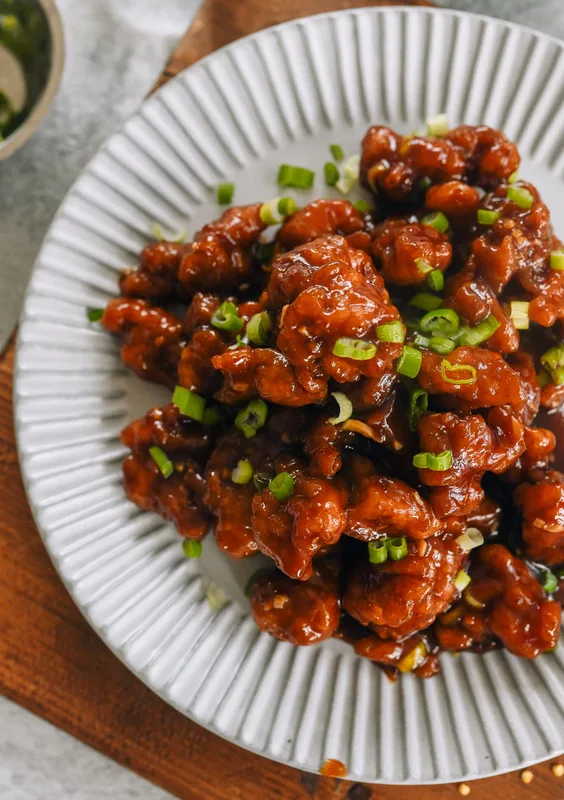 Firecracker Chicken: Gà Giòn Cay Ngọt Kiểu Mỹ Trung