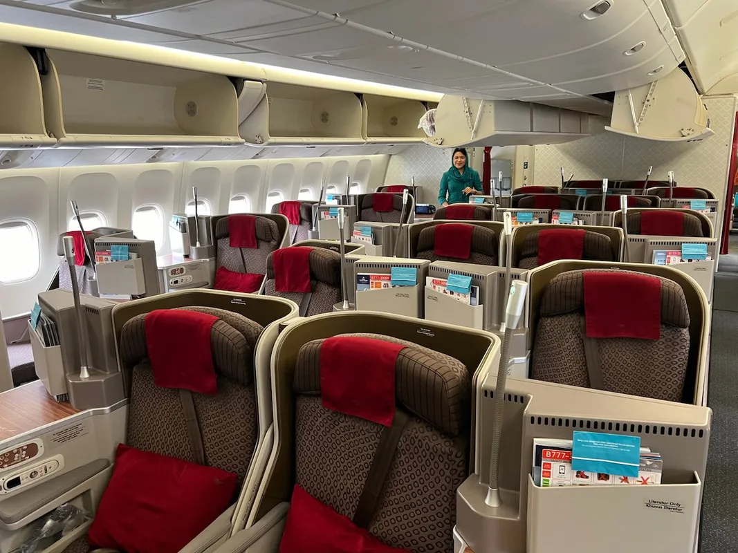 Garuda Indonesia: Sắp Kết Thúc Hạng Nhất, Hay Còn Gì Đó Đằng Sau?