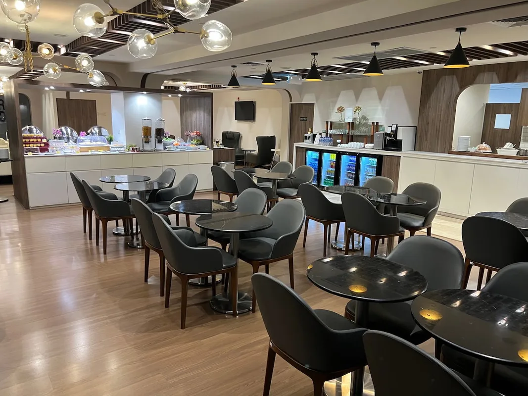 Ghé Thăm Phòng Chờ Turkish Airlines Tại Sân Bay Bangkok: Nơi Bình Yên Giữa Những Tấp Nập