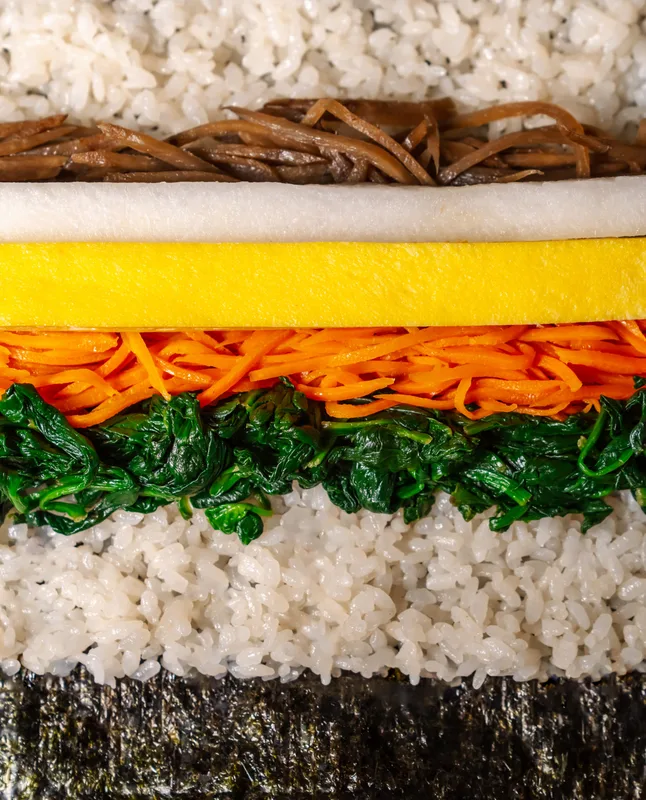 Gimbap: Món Ngon Hàn Quốc Đang Tìm Lại Chỗ Đứng