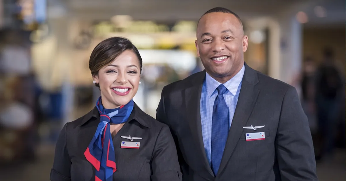 Hãng Hàng Không American Airlines Bắt Đầu Đánh Giá Tiếp Viên Hàng Không: Những Điều Cần Biết