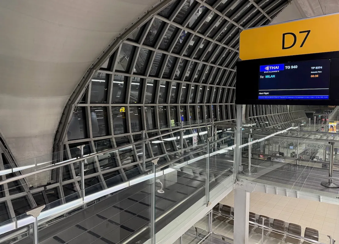 Hành Trình Đẹp Sướng Hơn Cả Mơ Trên Thai Airways