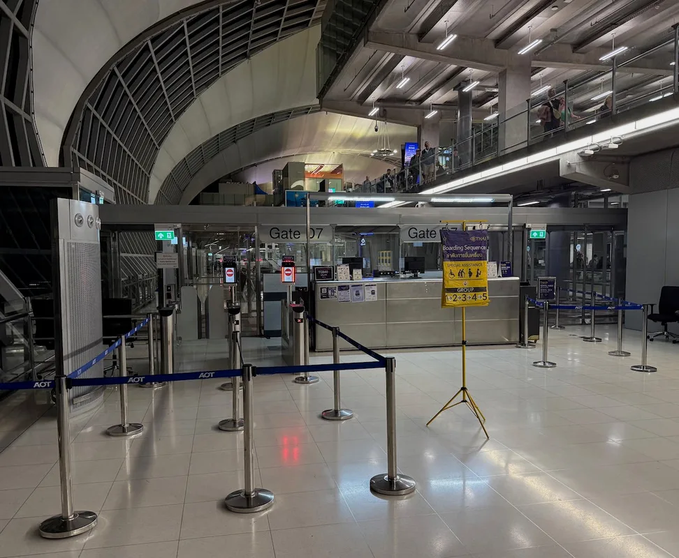 Hành Trình Đẹp Sướng Hơn Cả Mơ Trên Thai Airways
