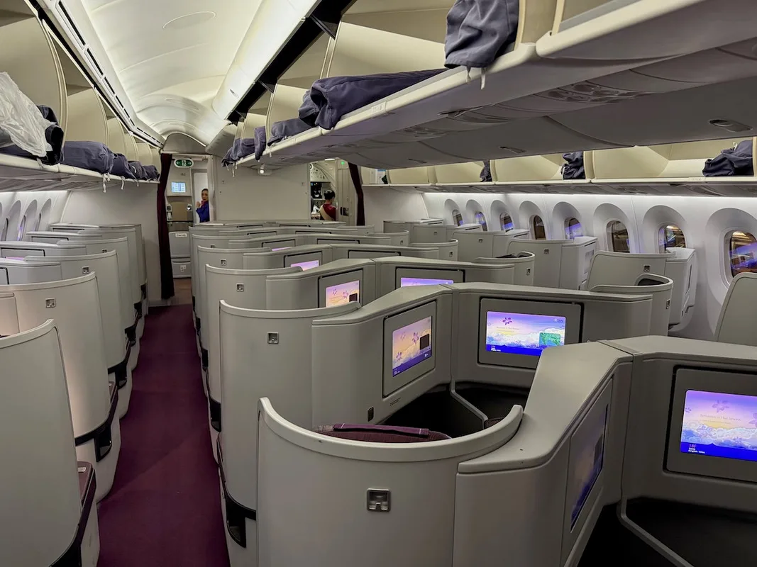 Hành Trình Đẹp Sướng Hơn Cả Mơ Trên Thai Airways