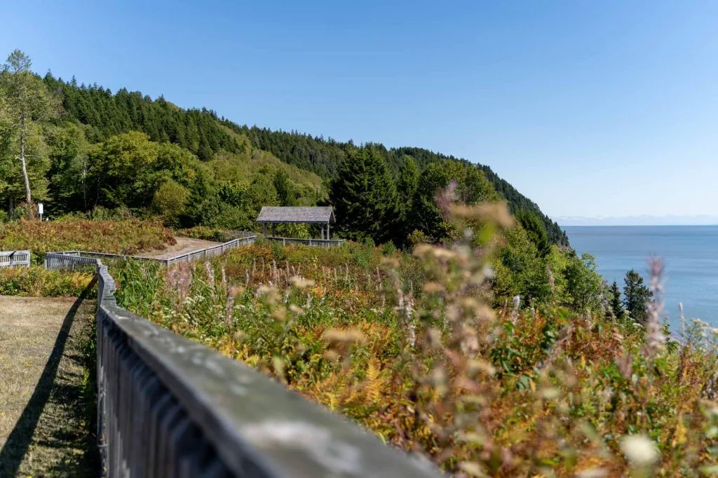 Hành Trình Moto Dọc Vịnh Fundy: Khám Phá New Brunswick Cực Chất