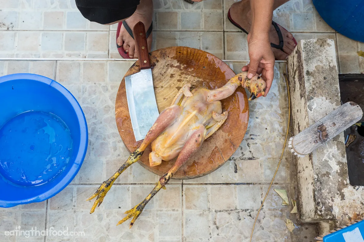 Học Làm Cà Ri Xanh Thái Từ Mẹ Chồng: Bí Quyết Gia Truyền