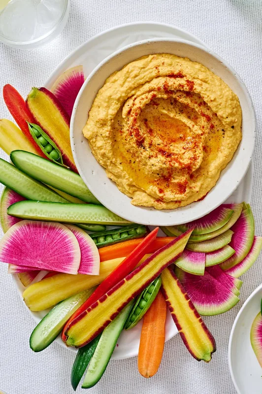 Hummus Cà Rốt Nướng Đẹp Mê Ly Dành Cho Dịp Lễ Phục Sinh