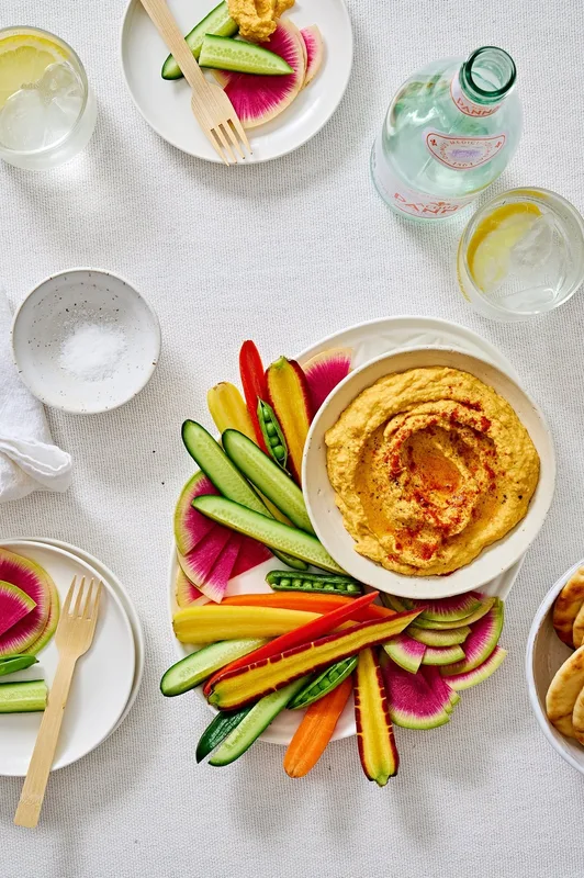 Hummus Cà Rốt Nướng Đẹp Mê Ly Dành Cho Dịp Lễ Phục Sinh