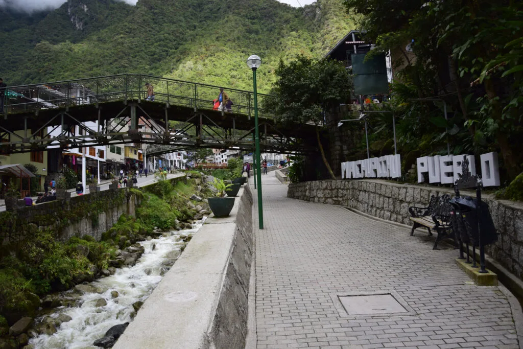 Hướng Dẫn Du Lịch Machu Picchu: Tuyến Đường, Vé, Đi Bộ và Di Chuyển