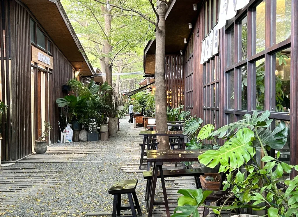 Hướng Dẫn Khám Phá Các Quận Tại Sài Gòn: Nên Đi Đâu Và Mong Đợi Gì