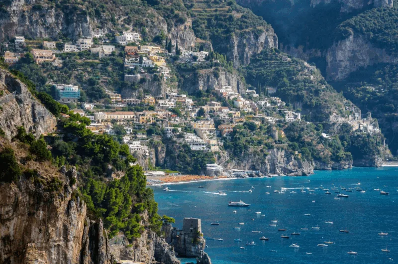 Hướng Dẫn Toàn Diện Về Di Chuyển Đến Bờ Biển Amalfi Từ Naples