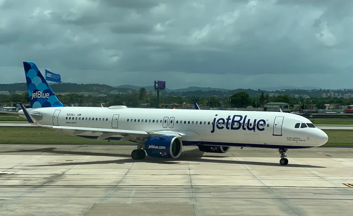 JetBlue Bị Tố Áp Dụng Giá Giám Sát: Thực Hư Ra Sao?