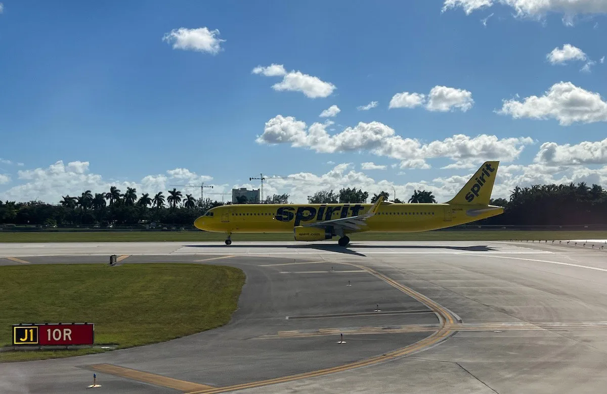 JetBlue Tăng Trưởng Đáng Kể Tại Fort Lauderdale Sau Khi Spirit Rời Bỏ