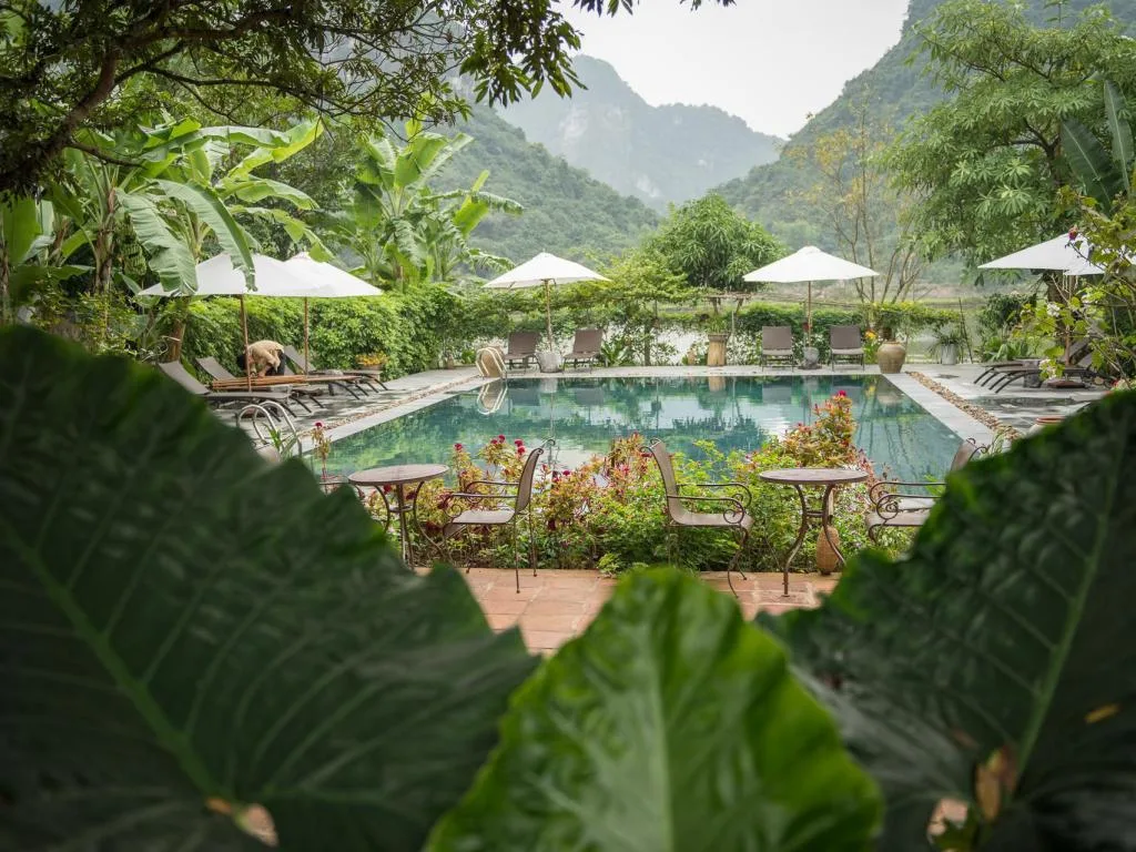 Kế Hoạch Du Lịch 2 Ngày Ở Ninh Bình: Khám Phá Thiên Nhiên và Văn Hóa