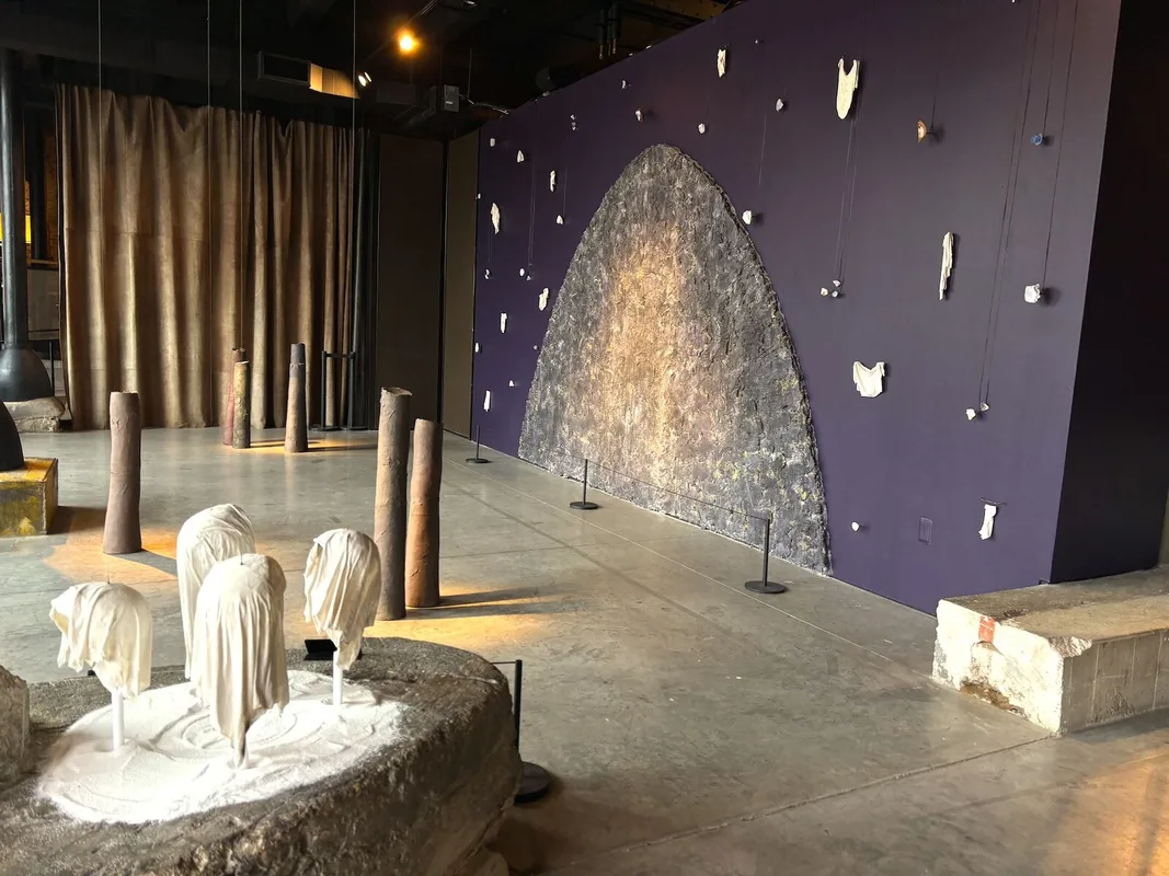Khách Sạn Crossroads: Nơi Gặp Gỡ Của Du Khách Và Cộng Đồng Tại Kansas City