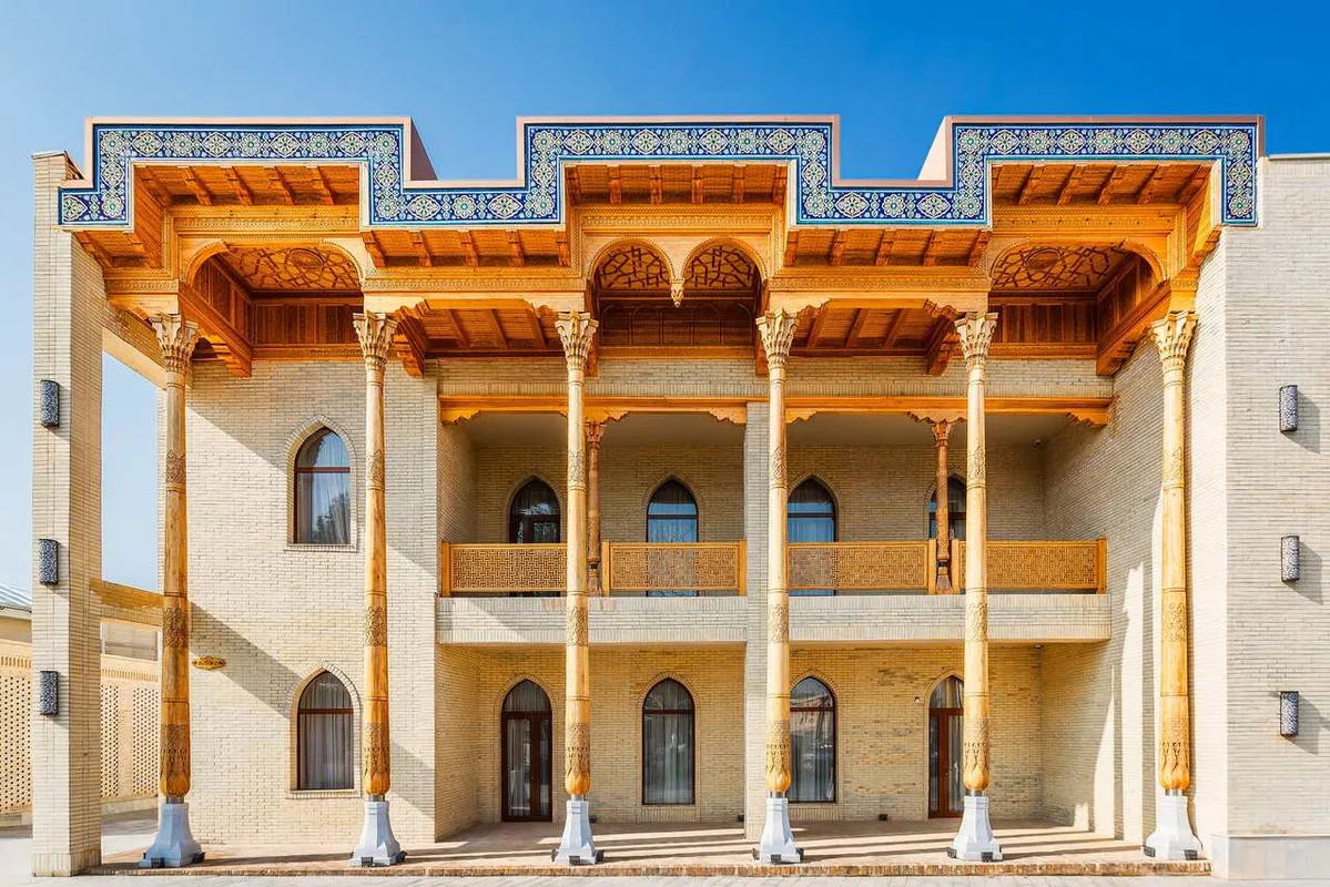 Khách Sạn Farovon Tashkent: Địa Điểm Lý Tưởng Cho Du Khách Việt Nam