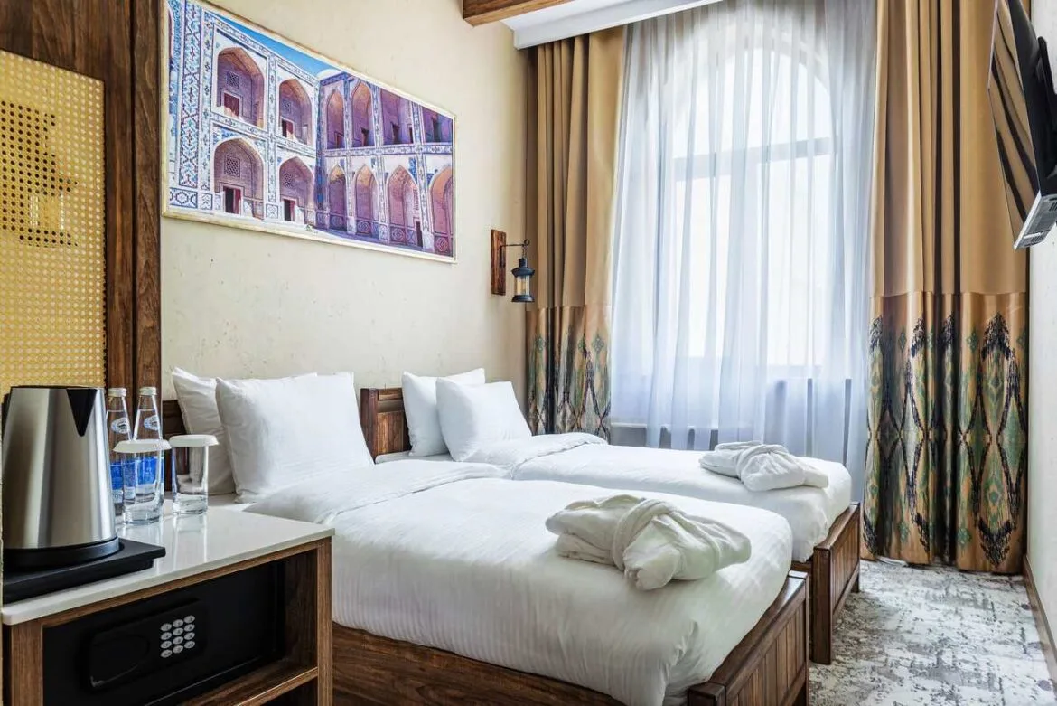 Khách Sạn Farovon Tashkent: Địa Điểm Lý Tưởng Cho Du Khách Việt Nam