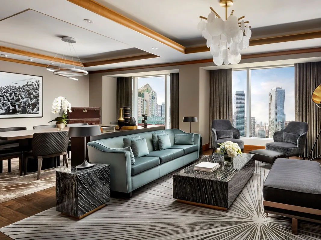 Khách Sạn Tốt Nhất Tại Toronto: Từ Sang Trọng Đến Cổ Điển