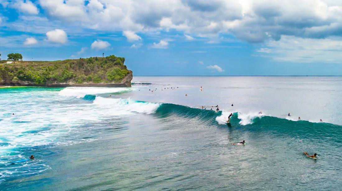 Khám Phá 10 Bãi Biển Đẹp Nhất Bali: Từ Lướt Sóng Đến Thư Giãn