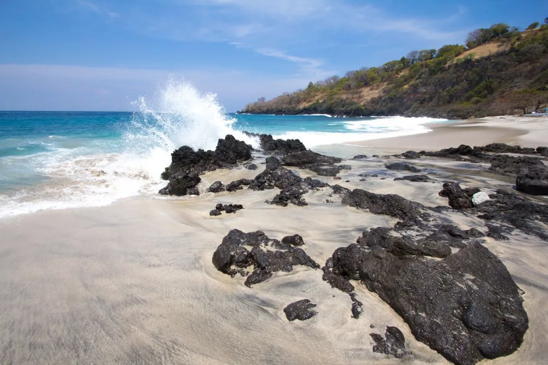 Khám Phá 10 Bãi Biển Đẹp Nhất Bali: Từ Lướt Sóng Đến Thư Giãn