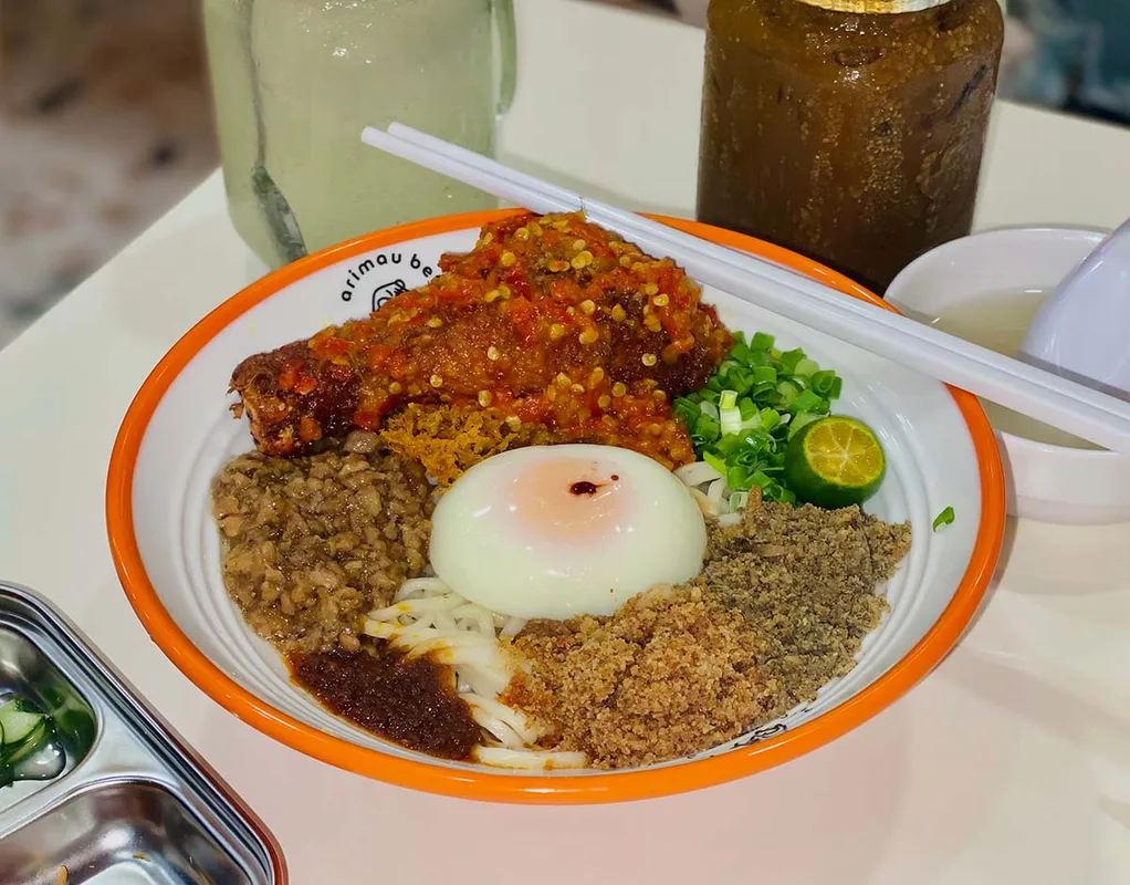 Khám Phá Arimau Beta: Điểm Đến Noodle Cay Giữa Nasi Lemak Và Sambal Balado Tại Hextar World