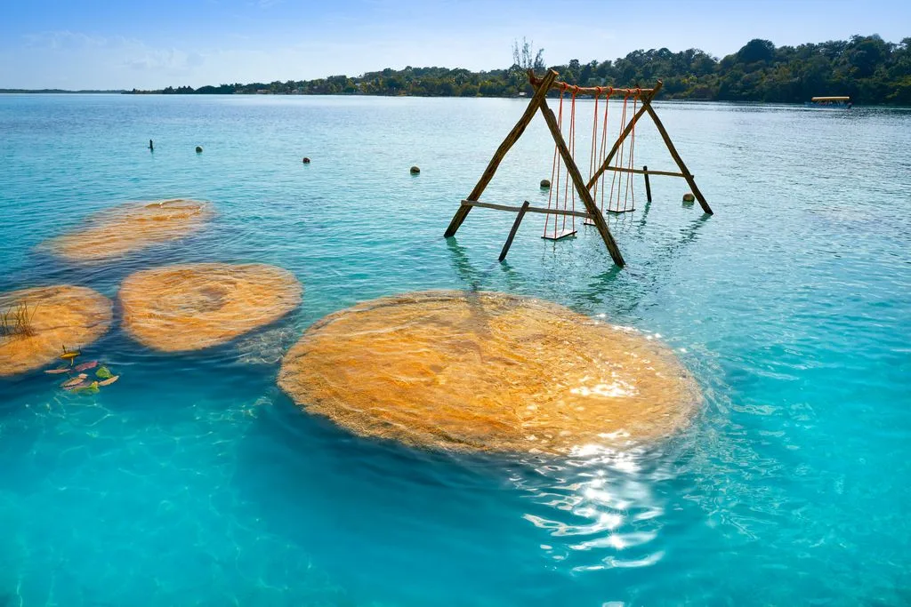 Khám Phá Bacalar: Biển Hồ Tuyệt Đẹp và Các Hoạt Động Không Thể Bỏ Qua