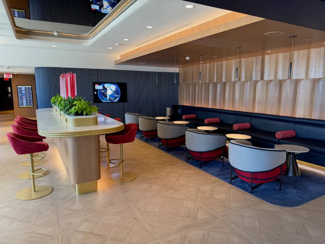 Khám Phá British Airways Lounge Tại Sân Bay Miami: Trải Nghiệm Đẳng Cấp