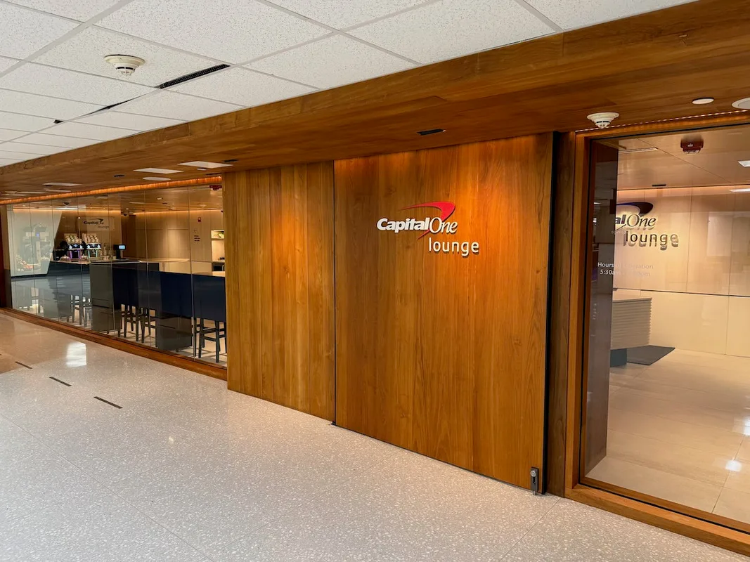 Khám Phá Capital One Venture Business: Thẻ Tín Dụng Đáng Có Với 150K Miles