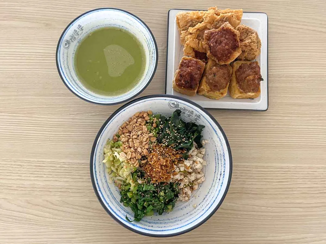Khám Phá Hakka Leipopo: Địa Chỉ Lei Cha Tuyệt Ngon Tại Singapore