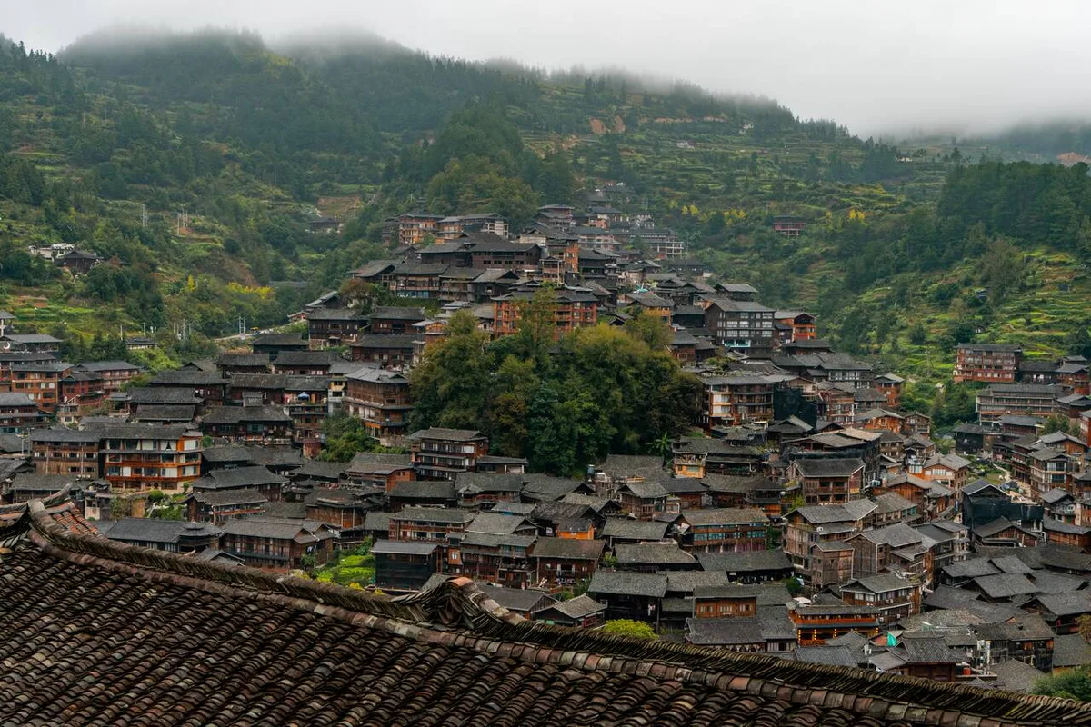 Khám Phá Làng Xijiang: Hành Trình Về Vùng Đất Miao